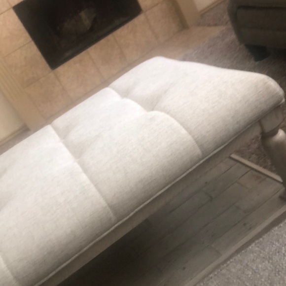 Meet your Posher, Macy - Picture 1 of 1